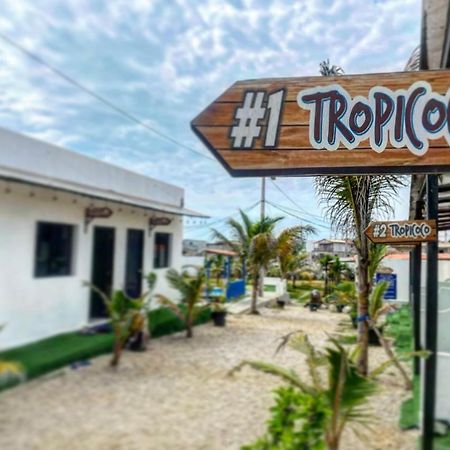 Hotel Hostal Tropicoco Playas Exterior foto