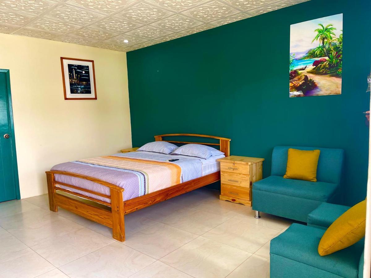 Hotel Hostal Tropicoco Playas Exterior foto