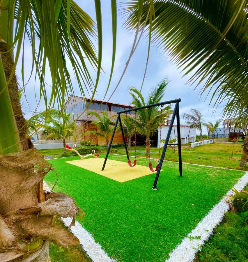 Hotel Hostal Tropicoco Playas Exterior foto